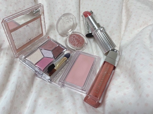 くすみピンクコスメ