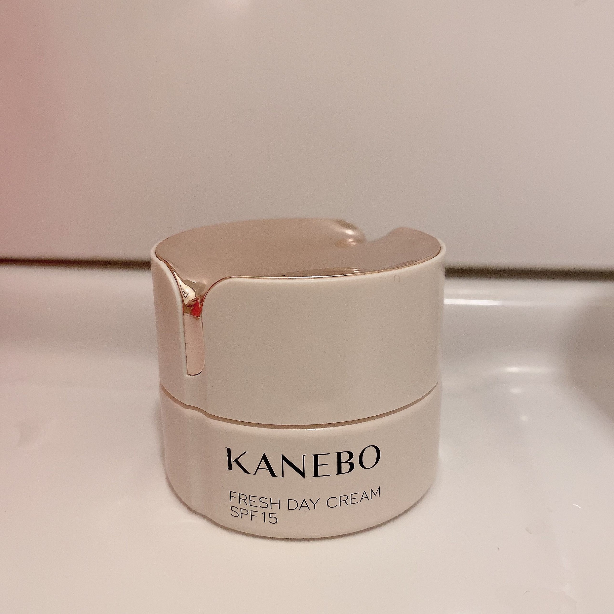 カネボウのフレッシュデイクリーム