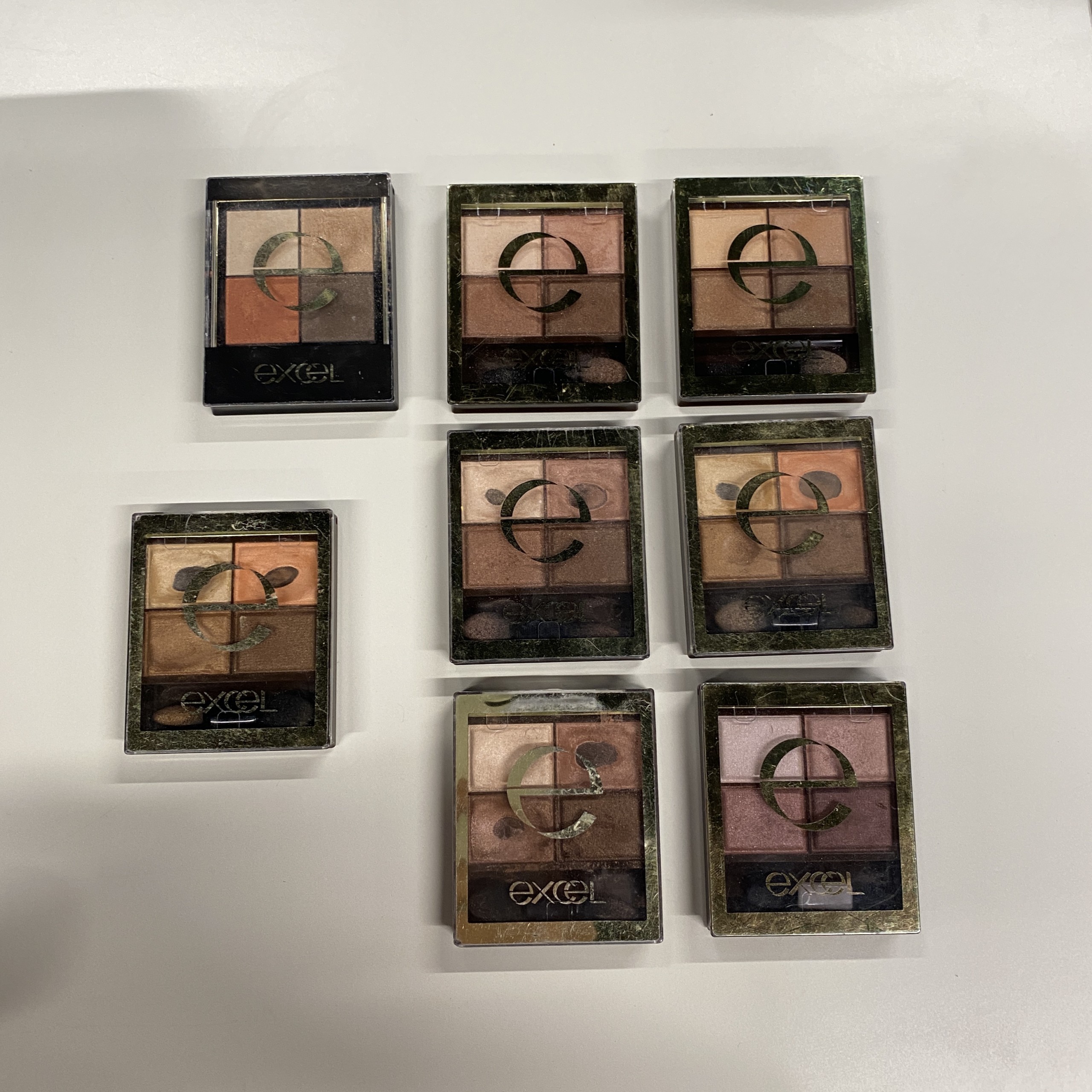 excel スキニーリッチシャドウ