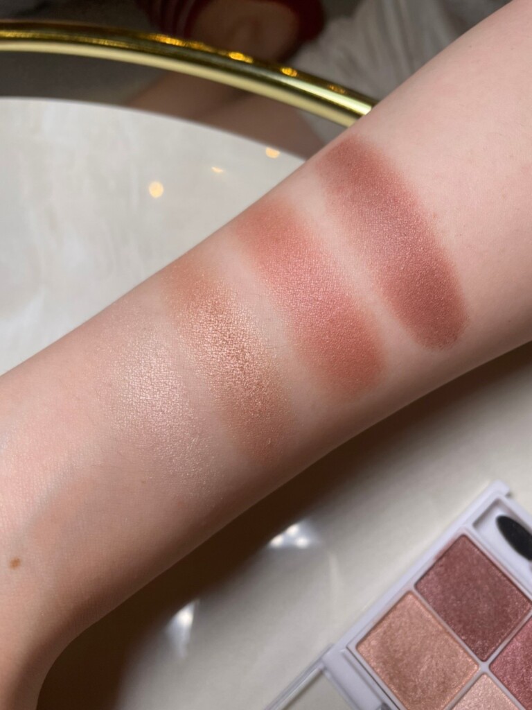 シルキースフレアイズ