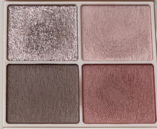 シルキースフレアイズ